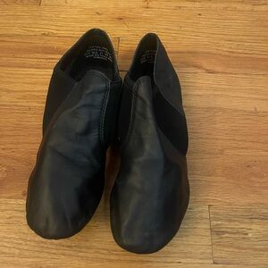Capezio Black Leather Upper Jazz Shoes